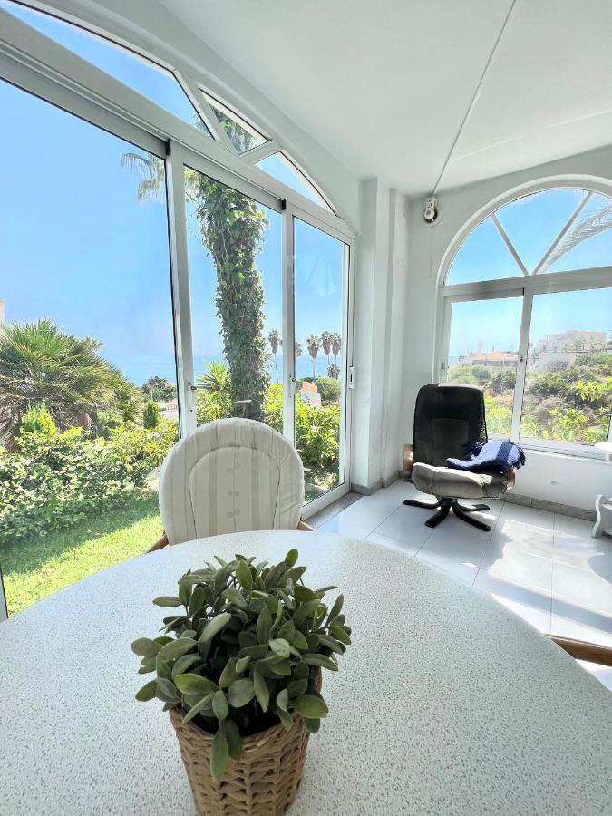 Fabulous Vacation In A 2 Bedroom Townhouse With 2 Terraces Overlooking The Sea, Suitable For 6 People 3 Swimming Pools Tennis And 200 Mts From The Sea El Faro Exterior photo