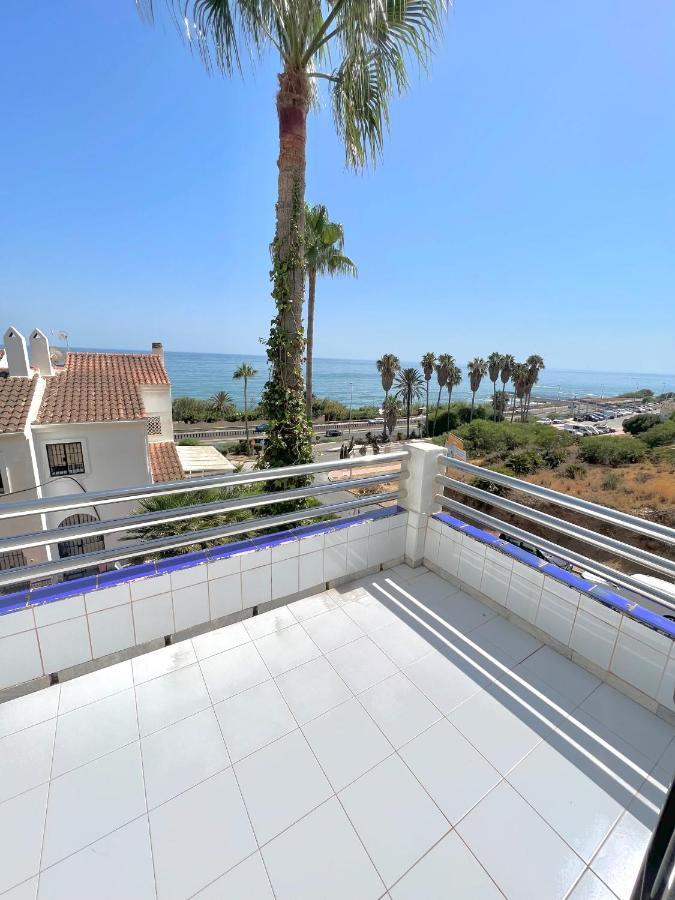 Fabulous Vacation In A 2 Bedroom Townhouse With 2 Terraces Overlooking The Sea, Suitable For 6 People 3 Swimming Pools Tennis And 200 Mts From The Sea El Faro Exterior photo