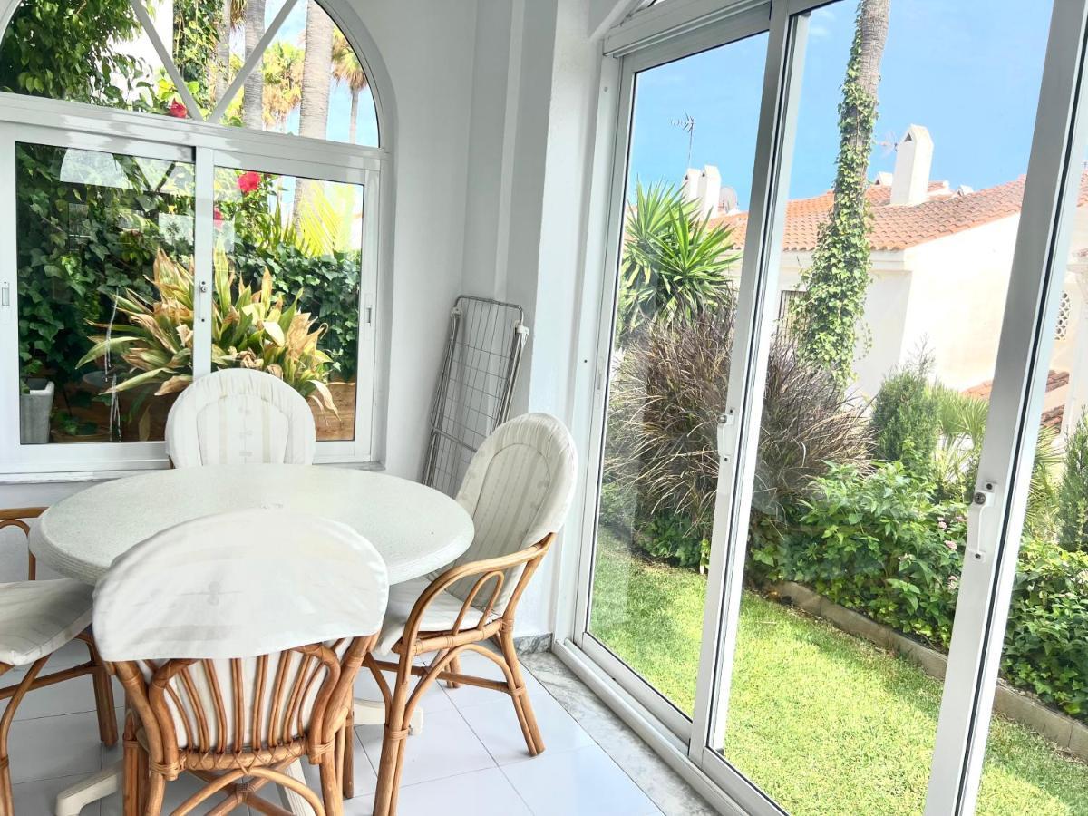 Fabulous Vacation In A 2 Bedroom Townhouse With 2 Terraces Overlooking The Sea, Suitable For 6 People 3 Swimming Pools Tennis And 200 Mts From The Sea El Faro Exterior photo