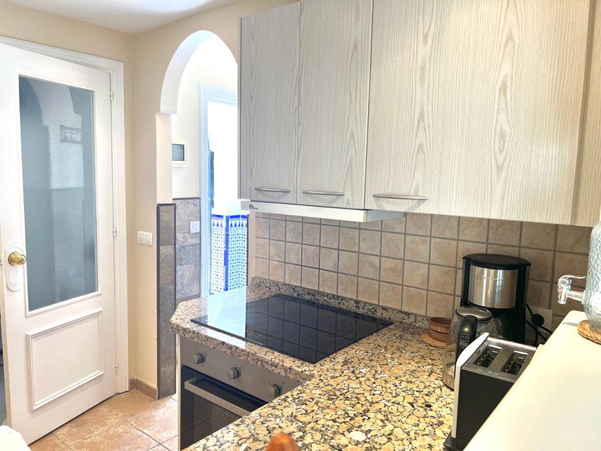 Fabulous Vacation In A 2 Bedroom Townhouse With 2 Terraces Overlooking The Sea, Suitable For 6 People 3 Swimming Pools Tennis And 200 Mts From The Sea El Faro Exterior photo