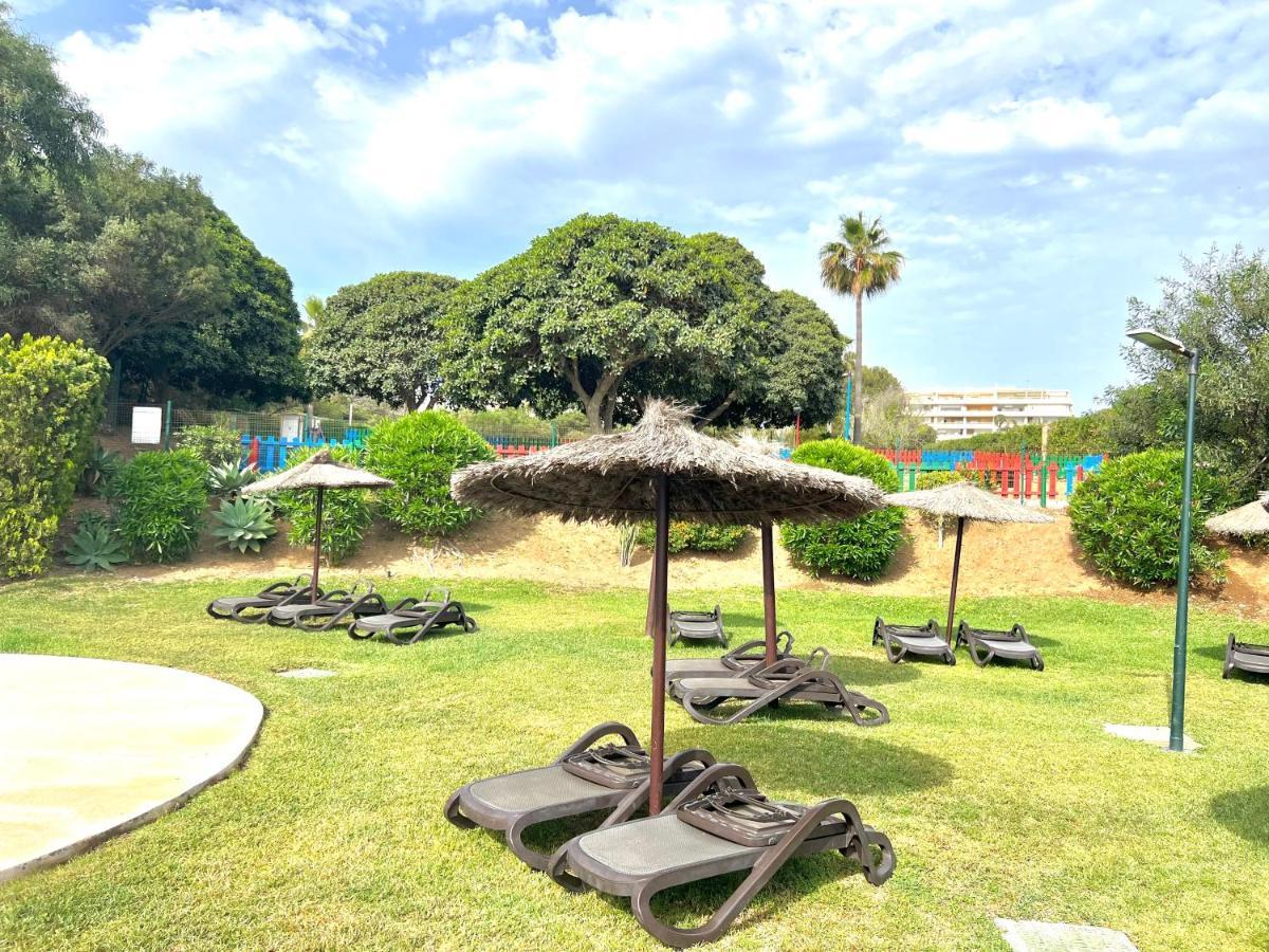 Fabulous Vacation In A 2 Bedroom Townhouse With 2 Terraces Overlooking The Sea, Suitable For 6 People 3 Swimming Pools Tennis And 200 Mts From The Sea El Faro Exterior photo
