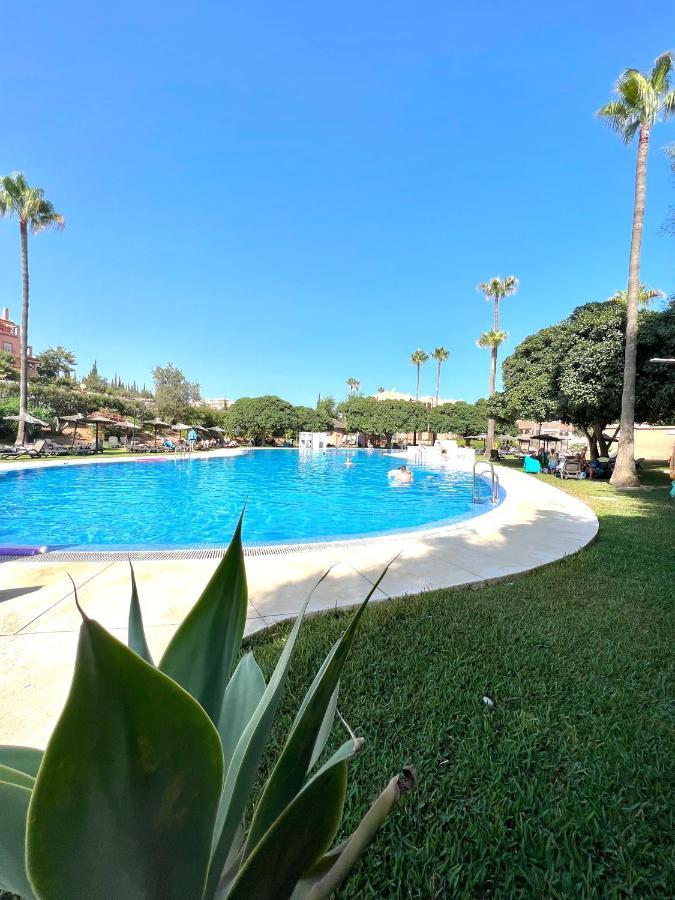 Fabulous Vacation In A 2 Bedroom Townhouse With 2 Terraces Overlooking The Sea, Suitable For 6 People 3 Swimming Pools Tennis And 200 Mts From The Sea El Faro Exterior photo