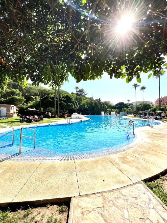 Fabulous Vacation In A 2 Bedroom Townhouse With 2 Terraces Overlooking The Sea, Suitable For 6 People 3 Swimming Pools Tennis And 200 Mts From The Sea El Faro Exterior photo