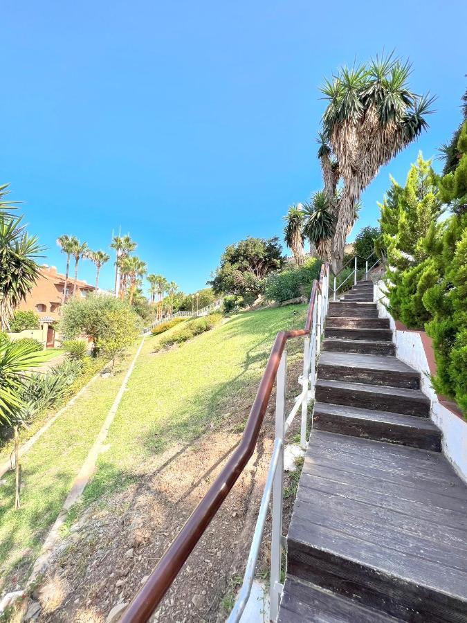 Fabulous Vacation In A 2 Bedroom Townhouse With 2 Terraces Overlooking The Sea, Suitable For 6 People 3 Swimming Pools Tennis And 200 Mts From The Sea El Faro Exterior photo