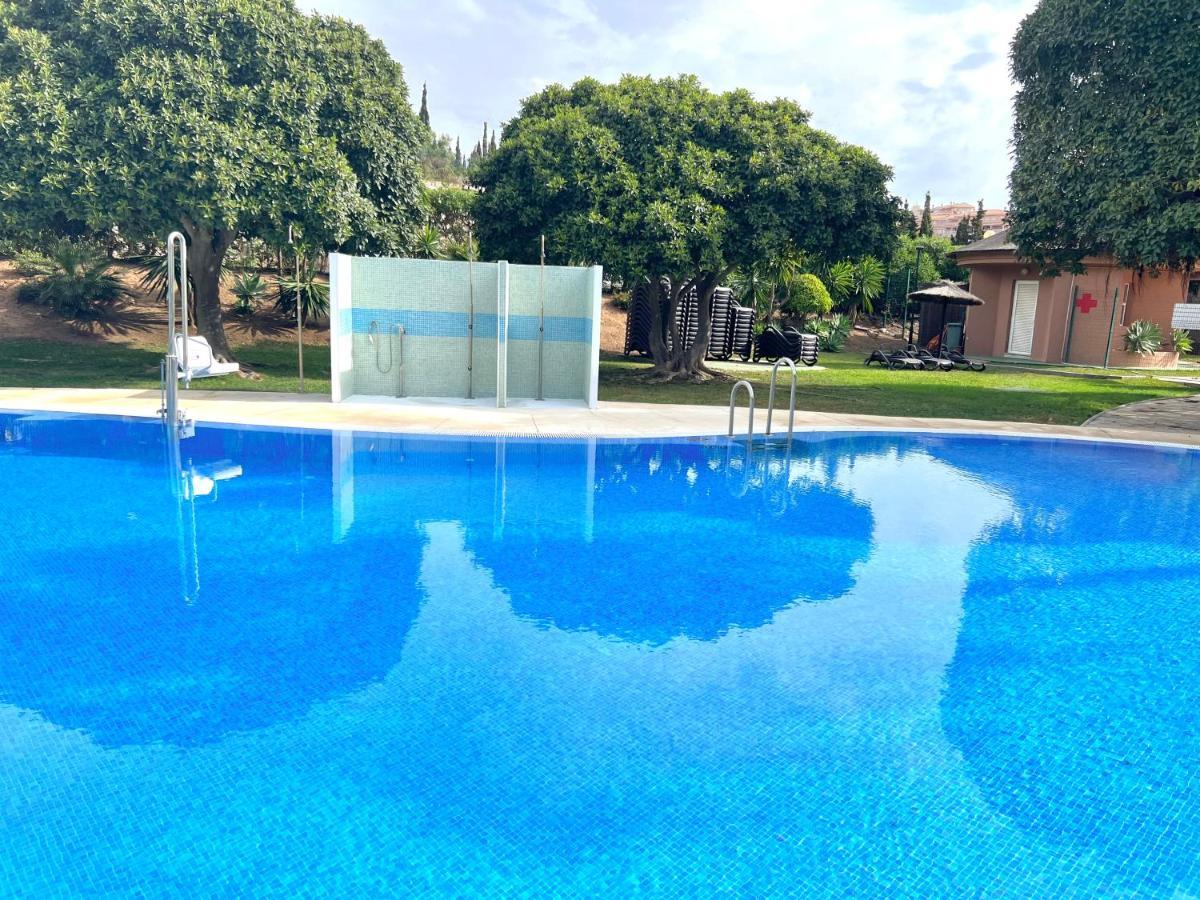 Fabulous Vacation In A 2 Bedroom Townhouse With 2 Terraces Overlooking The Sea, Suitable For 6 People 3 Swimming Pools Tennis And 200 Mts From The Sea El Faro Exterior photo