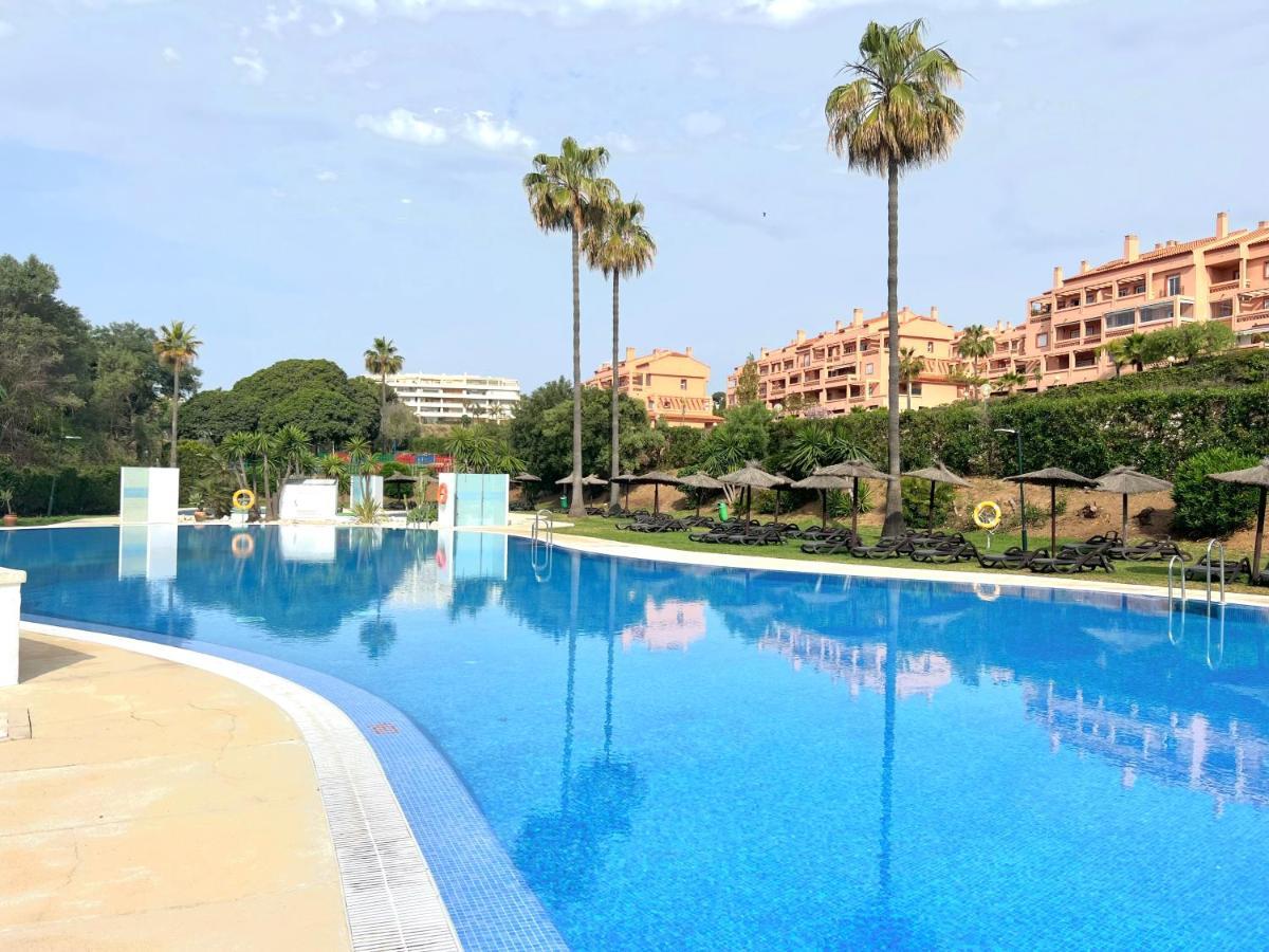 Fabulous Vacation In A 2 Bedroom Townhouse With 2 Terraces Overlooking The Sea, Suitable For 6 People 3 Swimming Pools Tennis And 200 Mts From The Sea El Faro Exterior photo